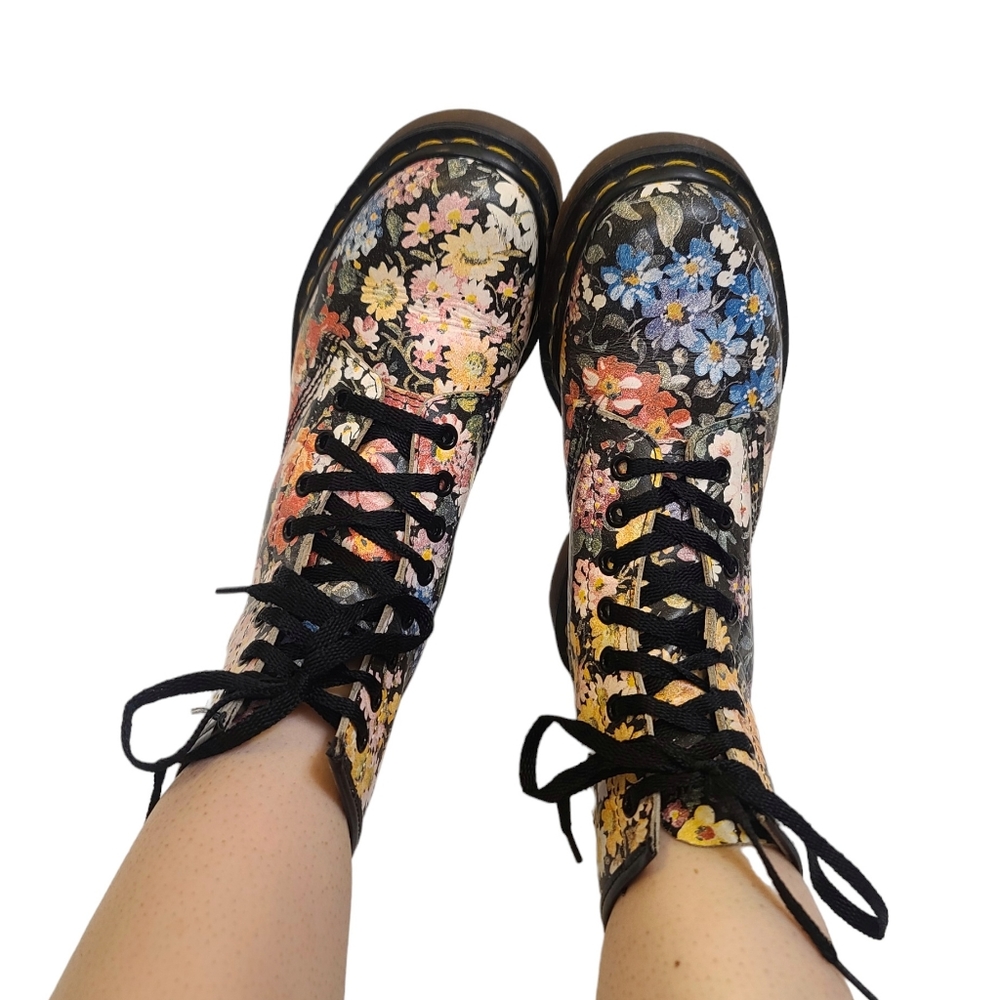 Dr. Martens | Floral Vintage Made in England Combat Boots Size UK 3 - Picture 1 of 14